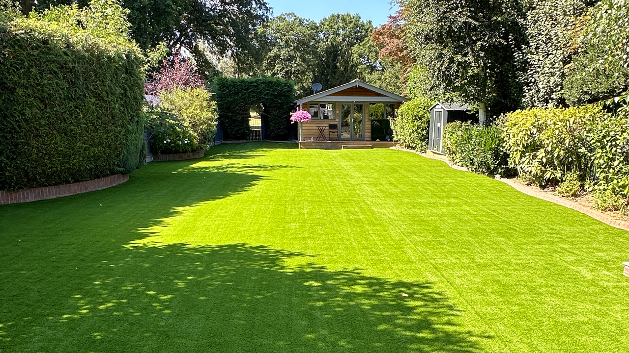 Gidea Park artificial grass installation