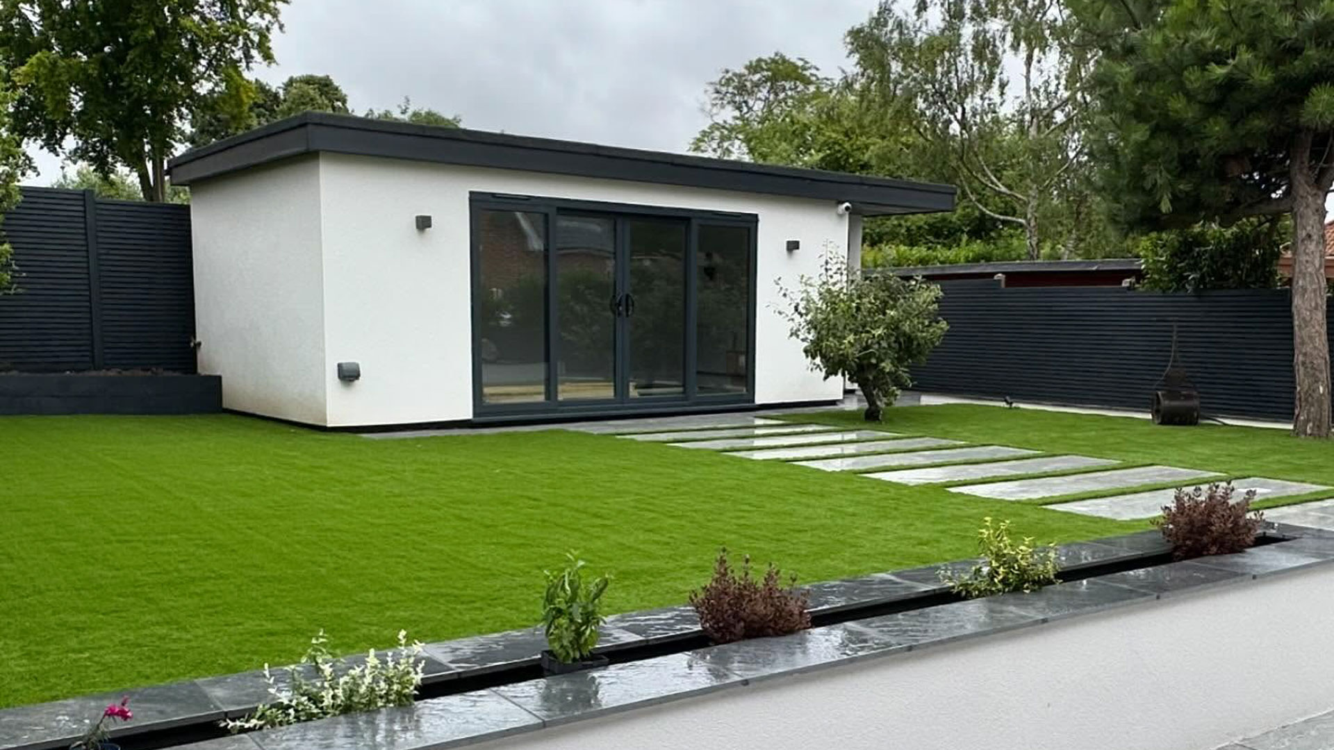 Artificial Grass Installation Hockley